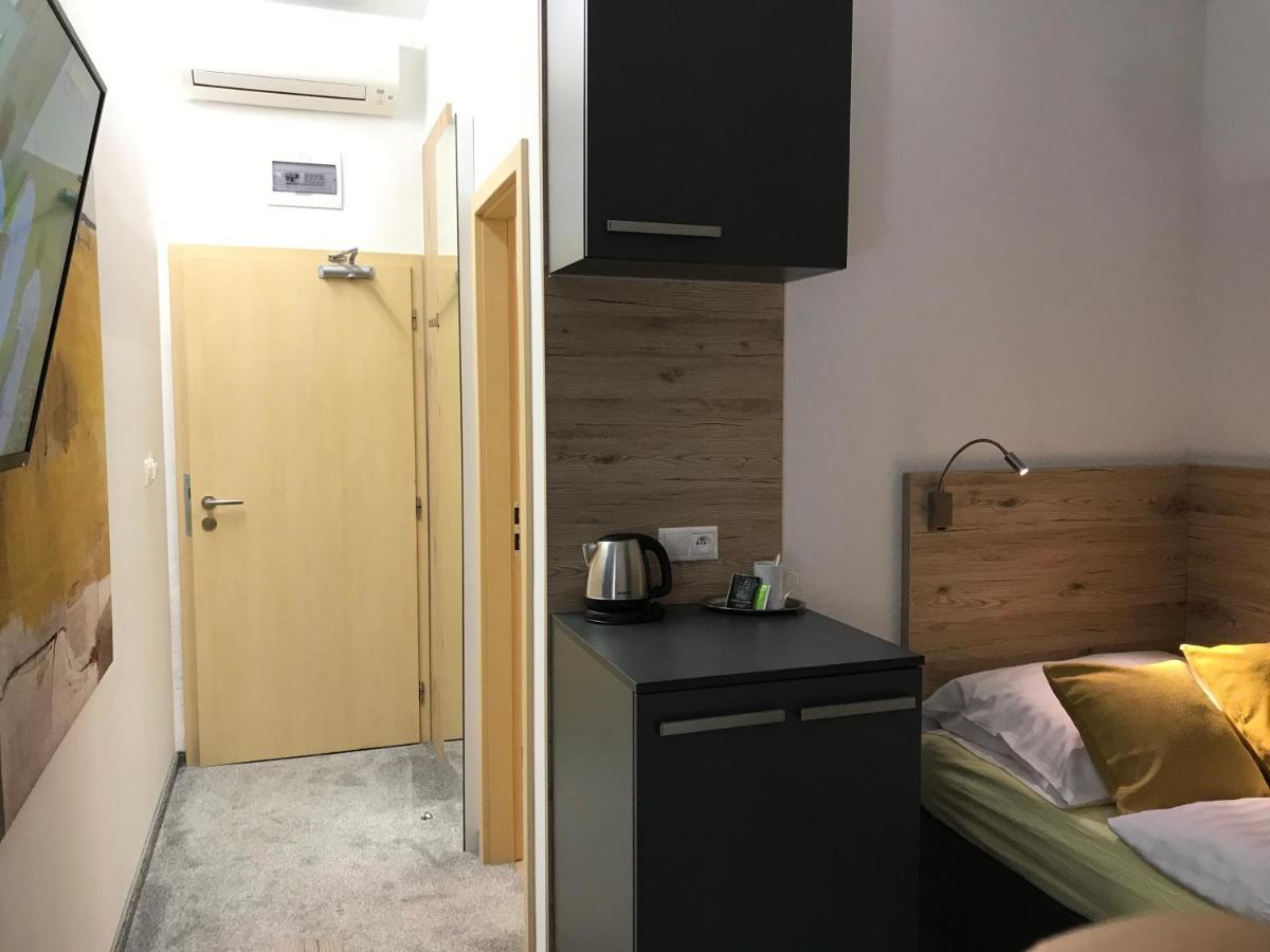 Primma Hotel Szepsi Kültér fotó