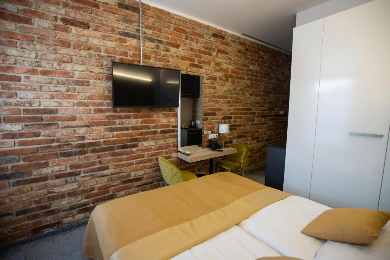 Primma Hotel Szepsi Kültér fotó
