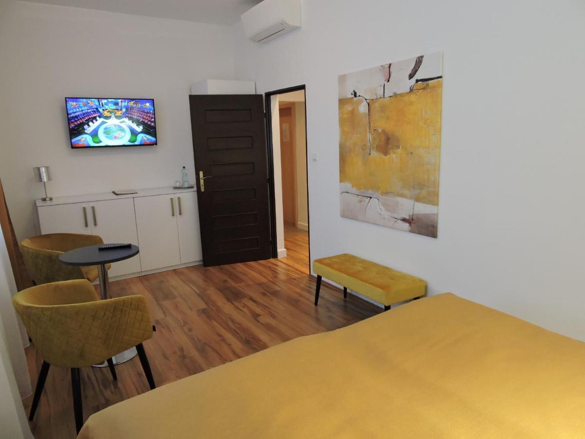 Primma Hotel Szepsi Kültér fotó