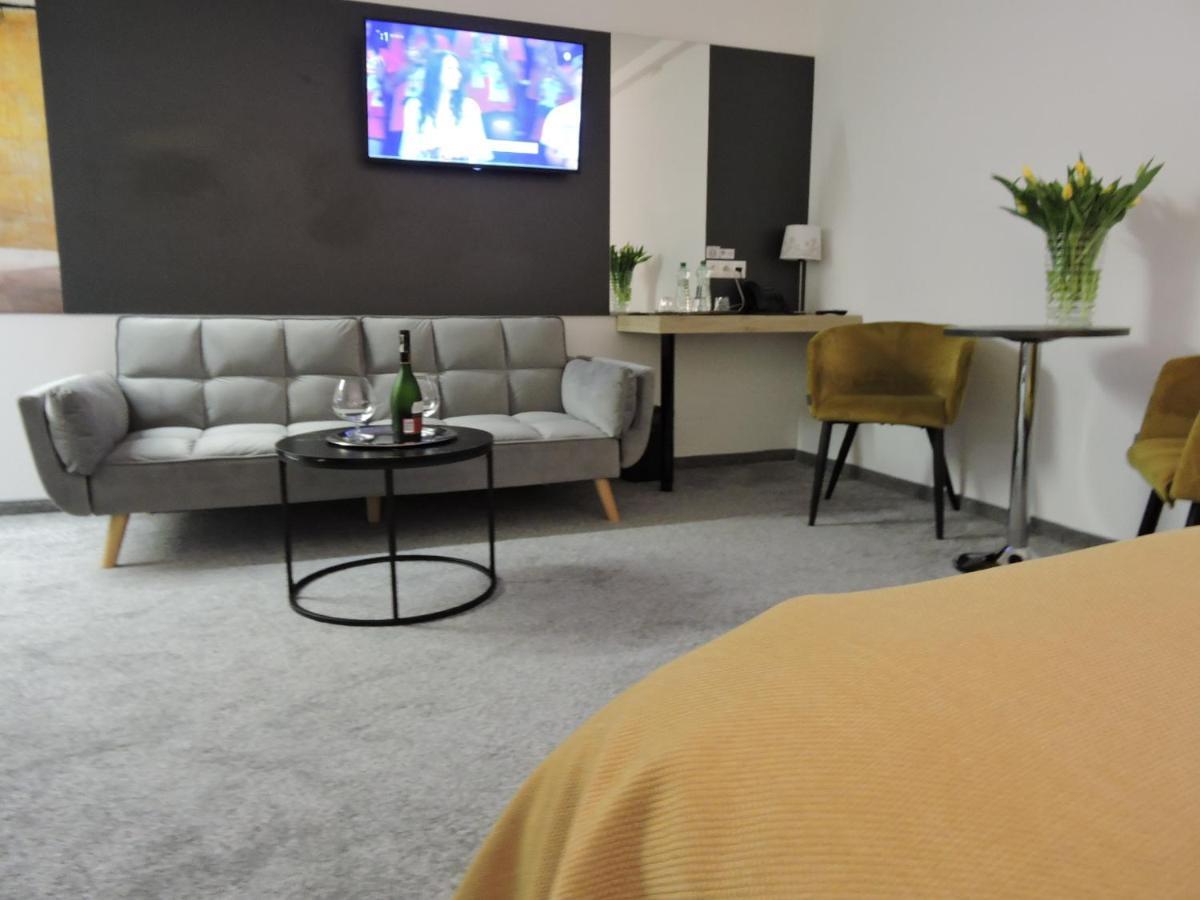 Primma Hotel Szepsi Kültér fotó
