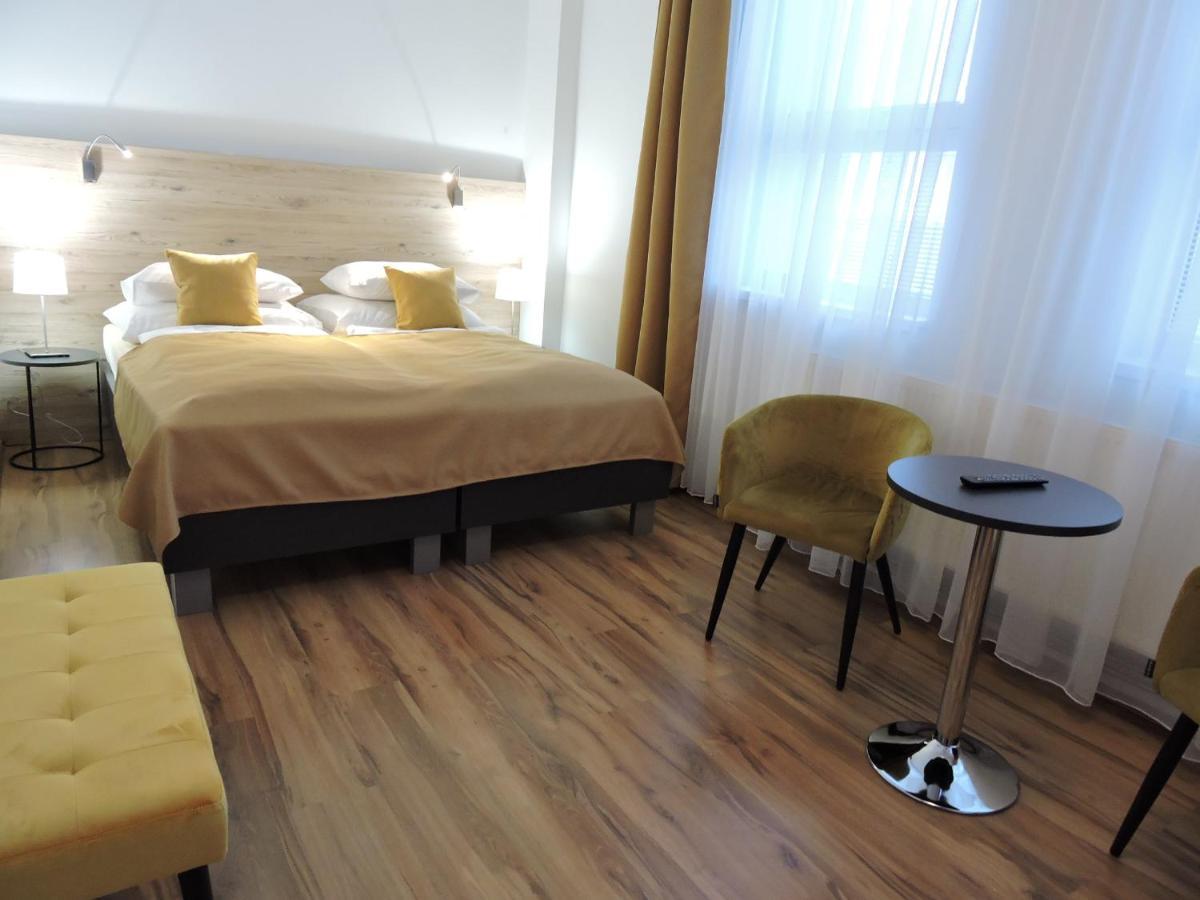 Primma Hotel Szepsi Kültér fotó