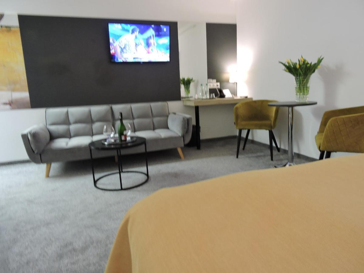 Primma Hotel Szepsi Kültér fotó