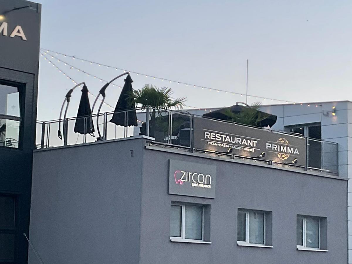 Primma Hotel Szepsi Kültér fotó