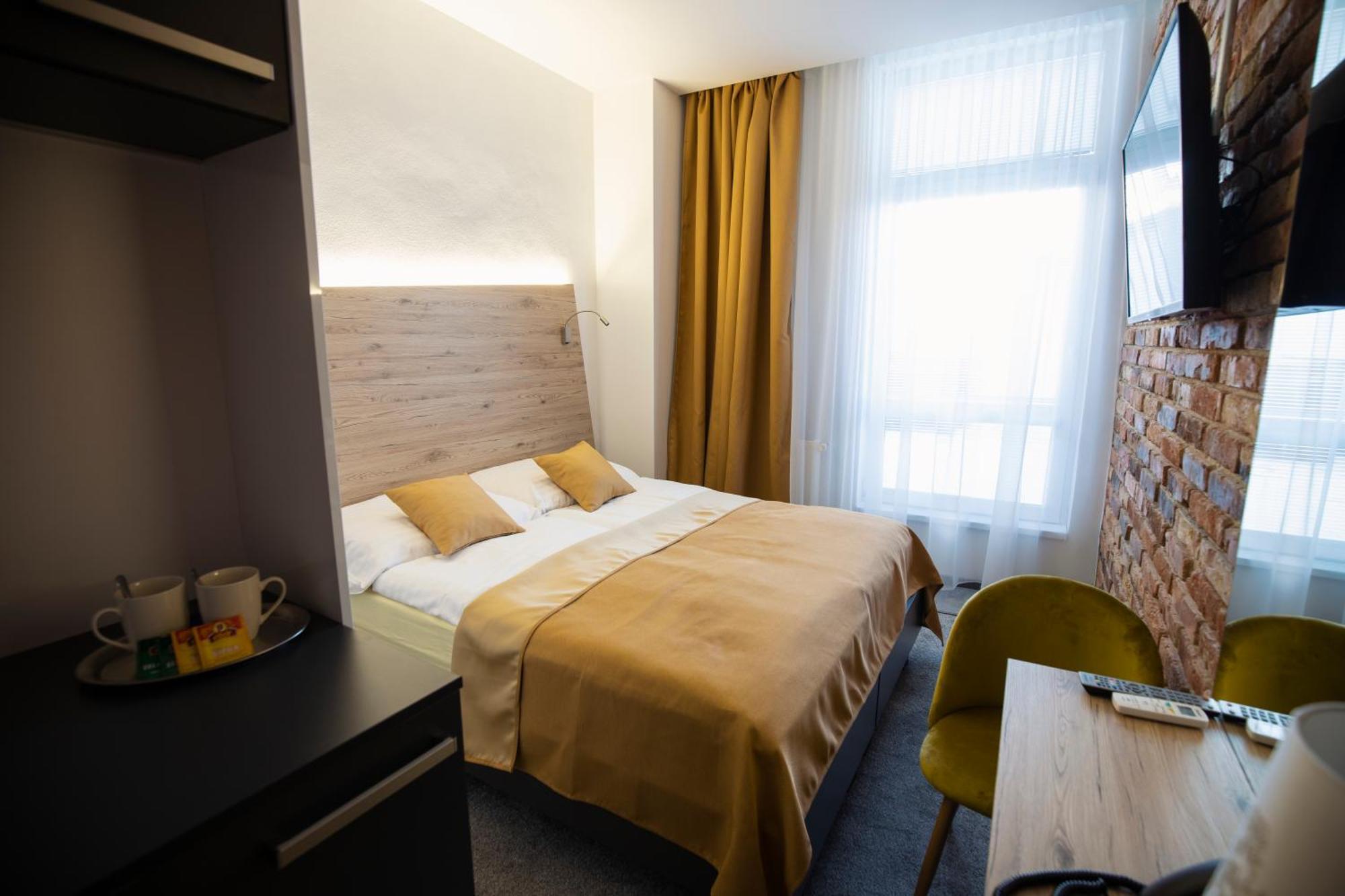 Primma Hotel Szepsi Kültér fotó